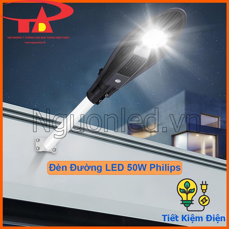 Đèn đường LED Philips 50W chiếc lá tiết kiệm điện năng so với đèn cao áp truyền thống