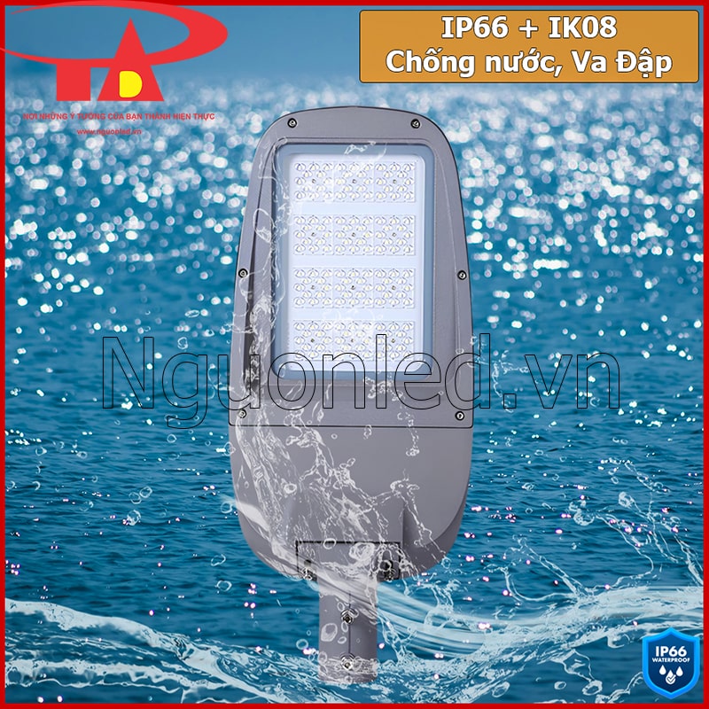 Đèn đường LED Philips 200W với cấp bảo vệ IP66 và IK08