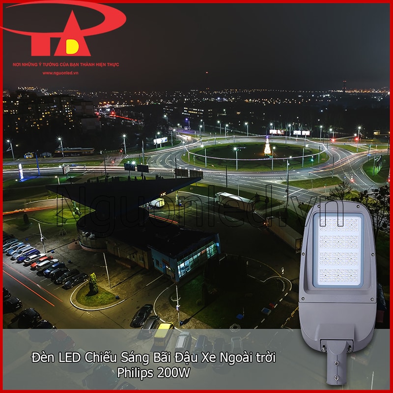 Đèn LED chiếu sáng đường 200W tại khu bãi xe và logistics ngoài trời
