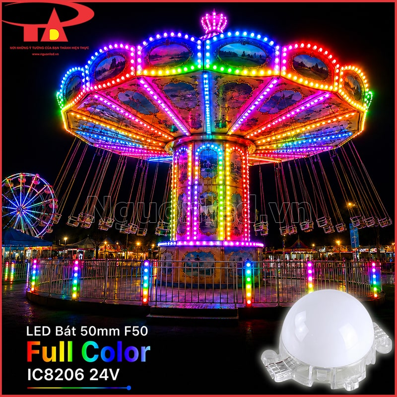 Trò chơi đu quay tại khu vui chơi được viền nhiều dãy LED bát Full Color đa sắc