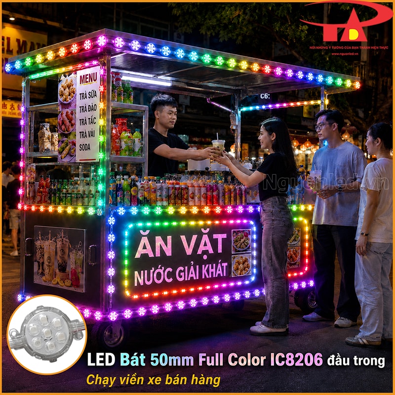Xe bán hàng chạy LED bát 50mm Full Color đầu trong quanh mái, khung và bảng phía trước 