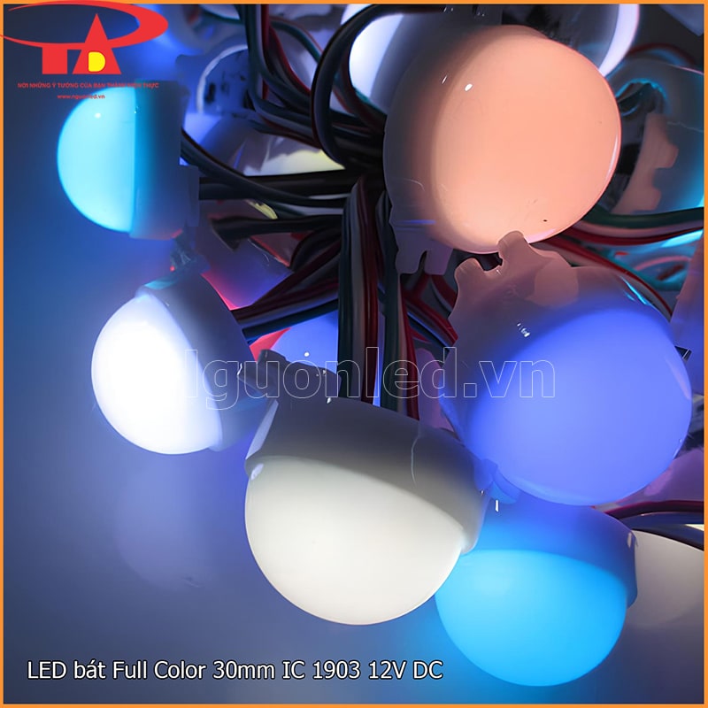 Mặt bóng trắng đục của LED bát Full Color 30mm hiển thị các màu khác nhau