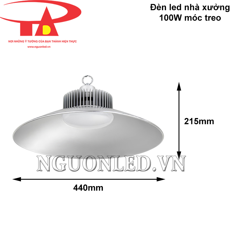 Kích thước hoàn hảo giúp đèn led highbay 100W phù hợp cho nhiều không gian
