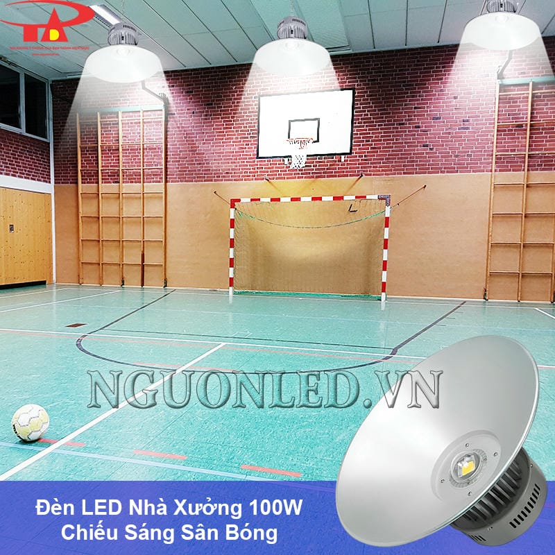 Đèn led nhà xưởng 100W chiếu sân bóng