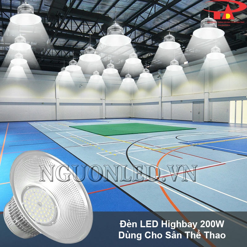 Đèn led nhà xưởng 200W hỗ trợ tầm nhìn cho sân bóng rổ