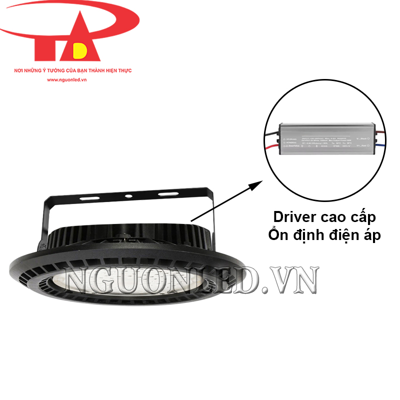 Driver chất lượng cao giúp ổn định dòng điện cho đèn led nhà xưởng