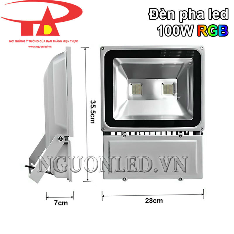 Đèn pha 100W đủ màu kích thước vừa phải, tiết kiện không gian