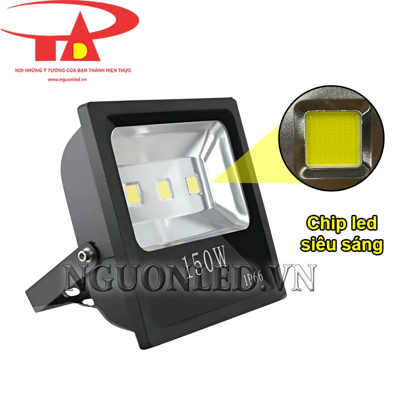 Đèn pha 150W chip led siêu sáng, quang thông cao