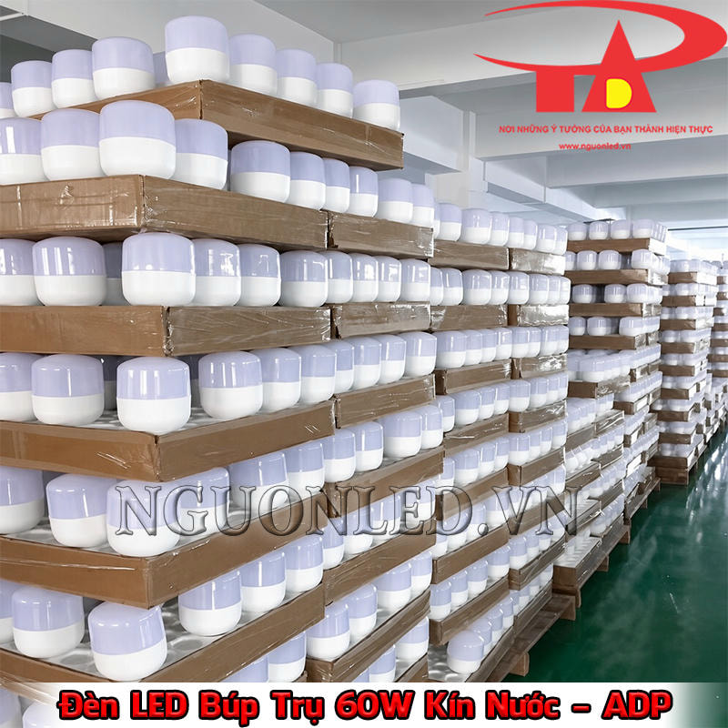Bóng LED búp trụ 60W kín nước được chuẩn bị đóng gói trước khi giao tại An Đức Phát