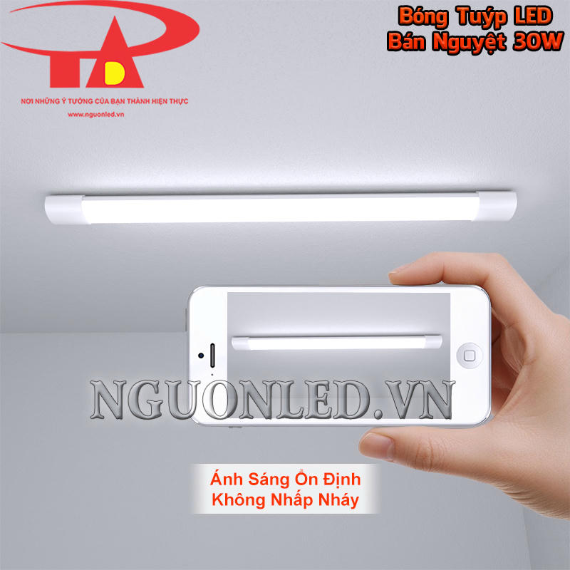 Đèn LED bán nguyệt 30W duy trì nguồn sáng liên tục, hạn chế biểu hiện chập chờn khi hoạt động bình thường