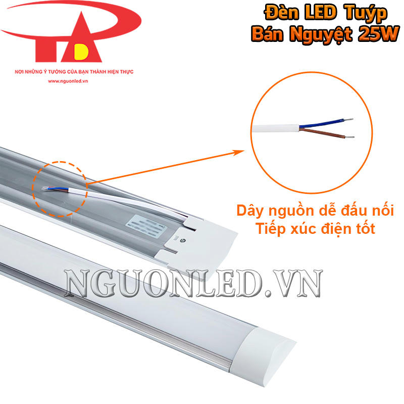 Dây nguồn đi kèm của đèn LED tuýp bán nguyệt 40W hỗ trợ đấu nối trực tiếp và cấp điện dân dụng thuận tiện