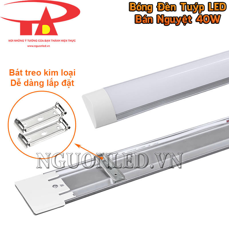 Thiết kế gài bát treo của đèn tuýp LED bán nguyệt 40W giúp lắp nổi nhanh trên trần hoặc tường trong nhà