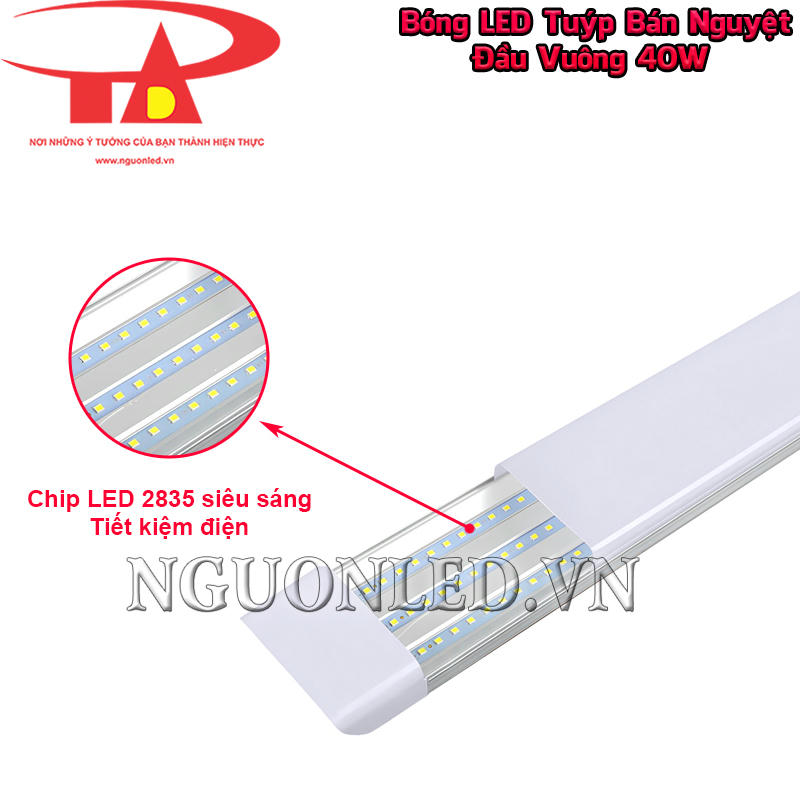Đèn bán nguyệt đầu vuông 40W sử dụng chip SMD 2835 bố trí thành dãy dọc theo bảng mạch phát sáng