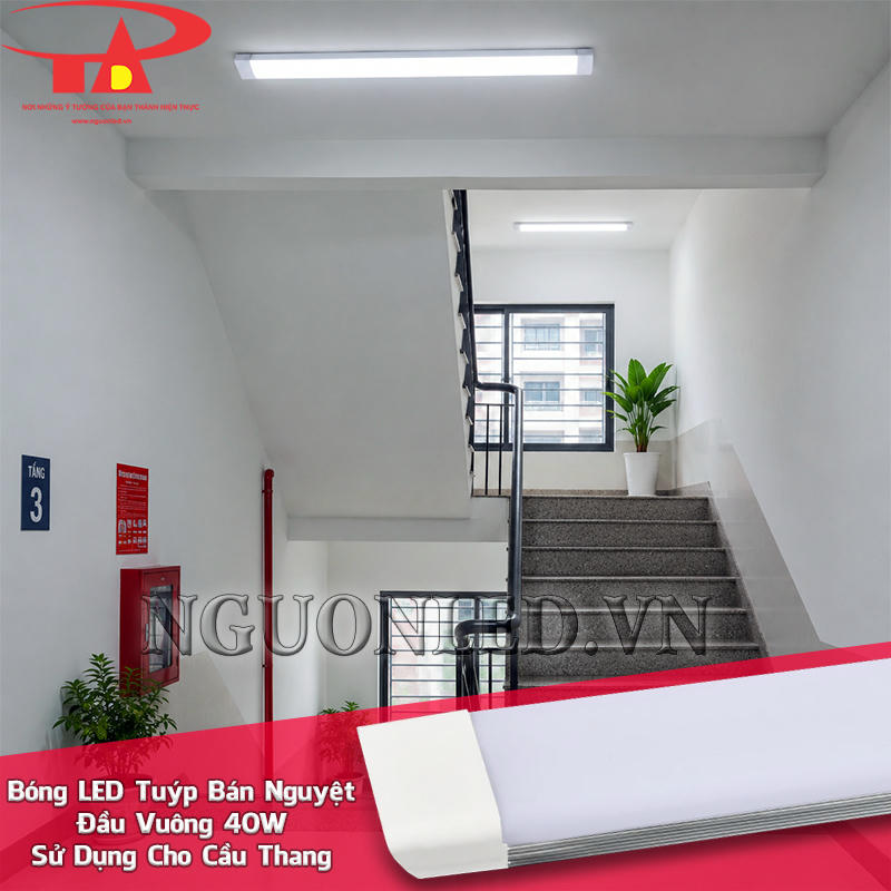 Bóng đèn LED tuýp bán nguyệt 40W dùng tại lối cầu thang trong nhà, hỗ trợ nhận biết bậc và chiếu nghỉ