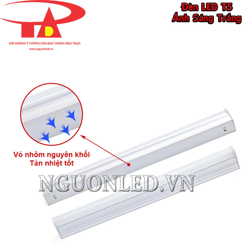 Thân nhôm nguyên khối của đèn LED T5 liền máng màu trắng với khả năng tản nhiệt tốt