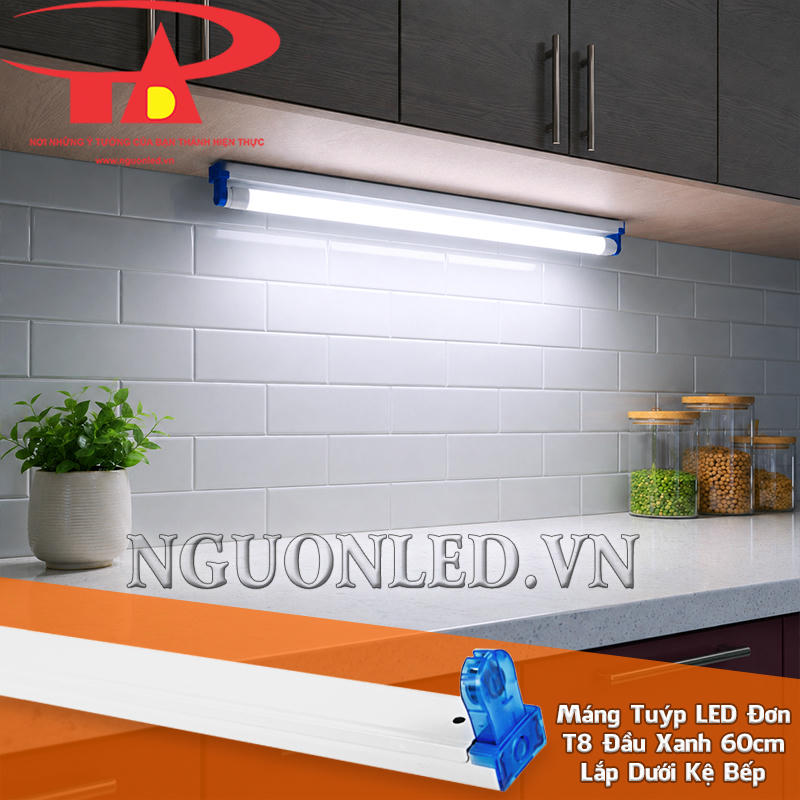 Máng đèn 6 tấc đơn đầu xanh lắp dưới hệ tủ bếp, tạo lớp sáng cục bộ trên phần mặt bàn sử dụng