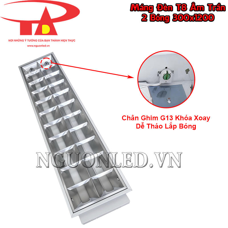 Máng đèn tuýp xương cá 300x1200 2 bóng với đui G13 khóa giữ chân bóng T8 đúng vị trí