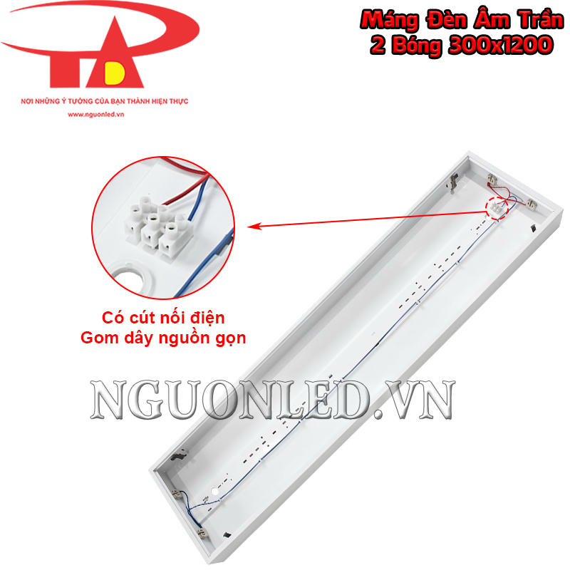 Máng đèn LED xương cá 300x1200 2 bóng với cút nối tập trung các đầu dây bên trong thân máng