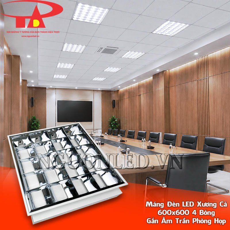Máng đèn xương cá âm trần 4 bóng 600x600 bố trí trên trần phòng họp với bàn họp trung tâm