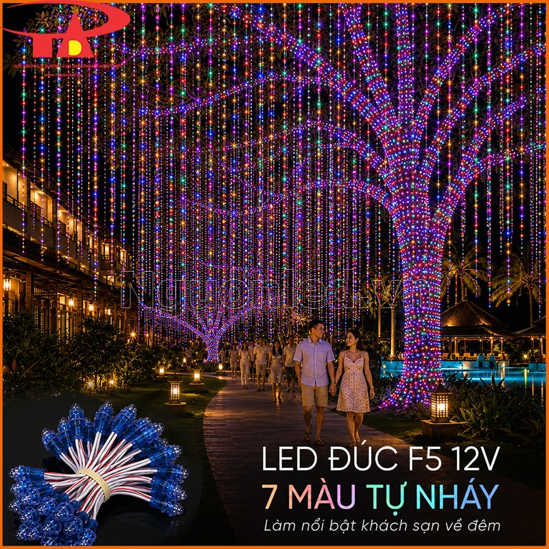 Đèn LED đúc F5 12V 7 màu quấn cây và thả rủ trong khuôn viên khách sạn