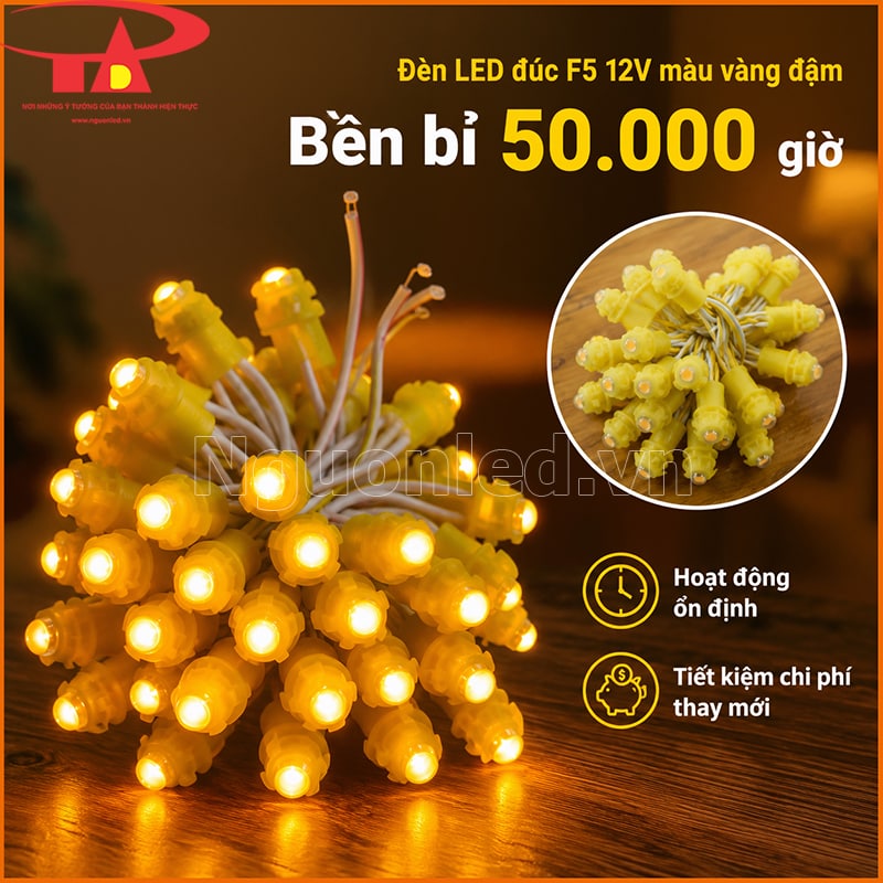 Đèn LED đúc F5 12V màu vàng đậm đang sáng với thông tin bền bỉ 50.000 giờ