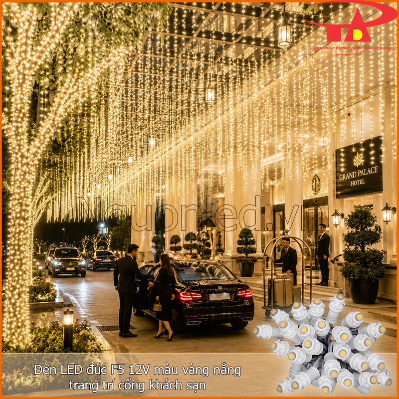  Đèn LED đúc F5 12V màu vàng nắng trang trí cổng khách sạn và hàng cây lối vào