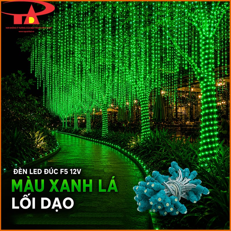 Dây LED đúc 12V màu xanh lá quấn cây và thả rủ dọc lối dạo sân vườn