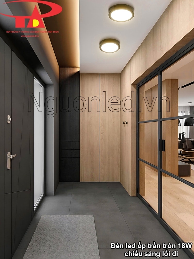 Hành lang an toàn và ấm áp hơn nhờ đèn LED ốp trần tròn 18W viền đen dẫn lối
