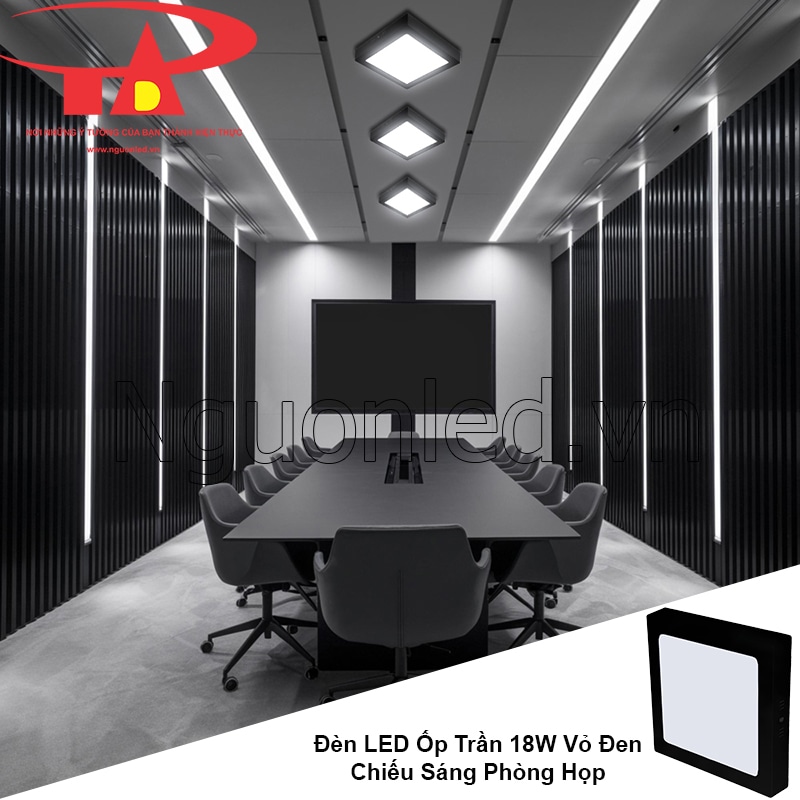 Phòng họp chuyên nghiệp dưới ánh sáng trắng lạnh từ đèn led ốp trần vuông nổi