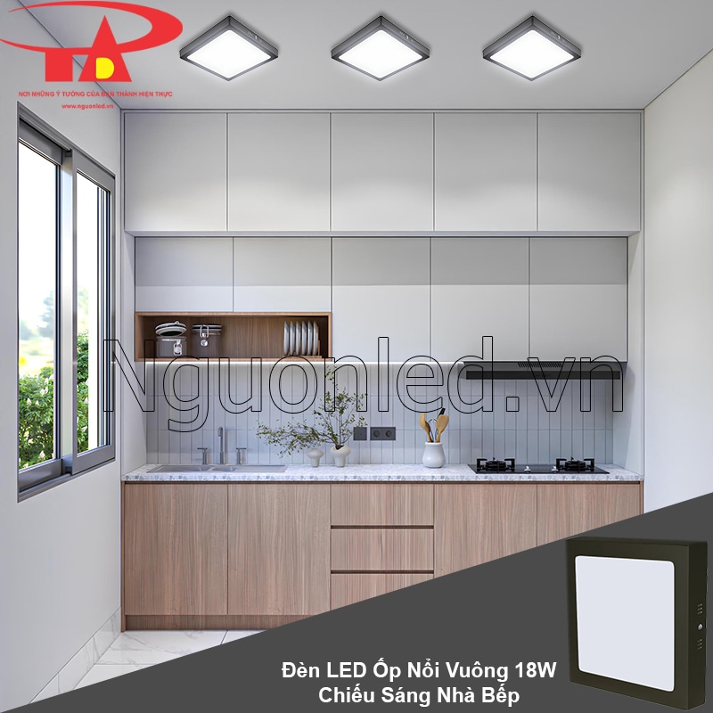 Bố trí đèn led ốp trần vuông ánh sáng trắng ở bếp giúp thao tác chính xác