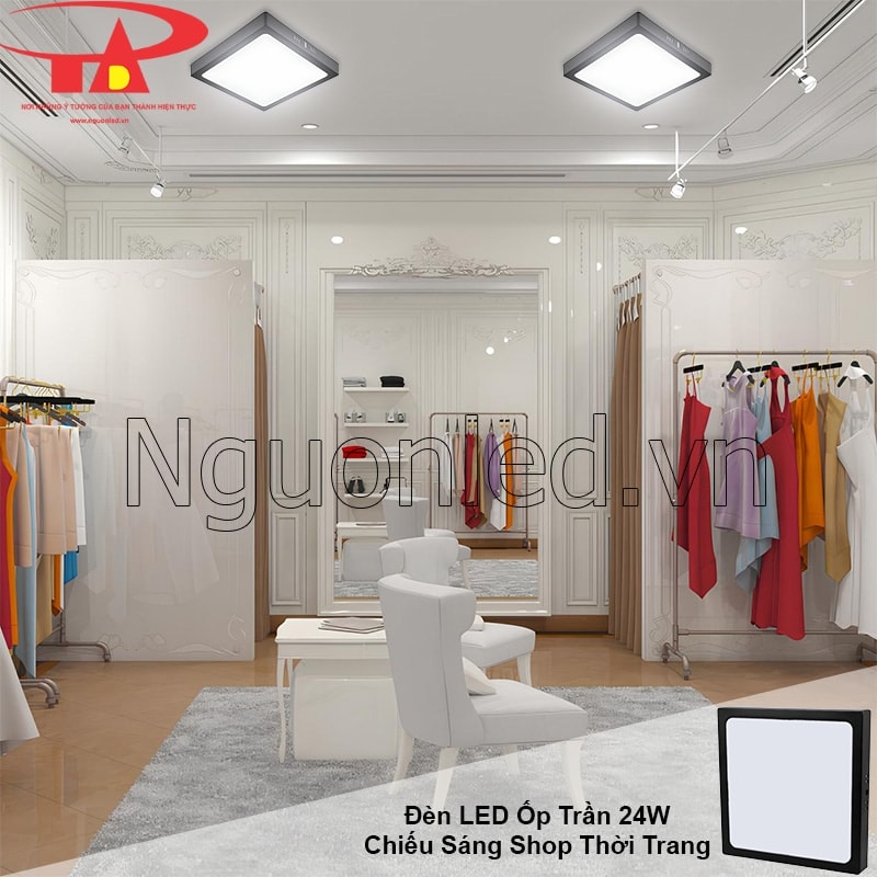 Đèn ốp trần vuông tạo không gian trưng bày shop thời trang bắt mắt, thu hút người mua