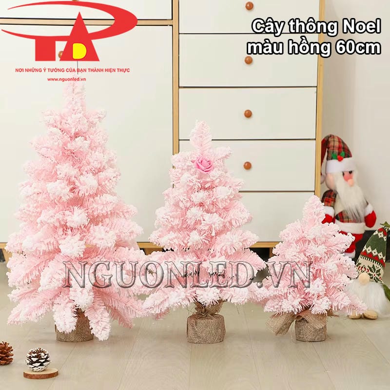 Cây thông noel trang trí màu hồng