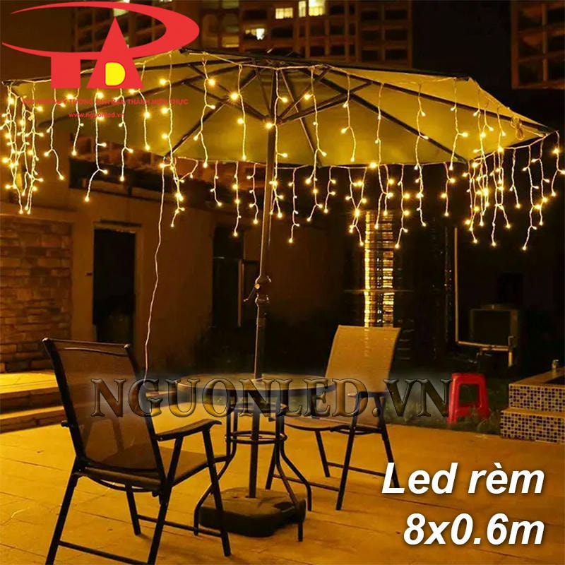 Đèn led mành rủ 8x0.6m