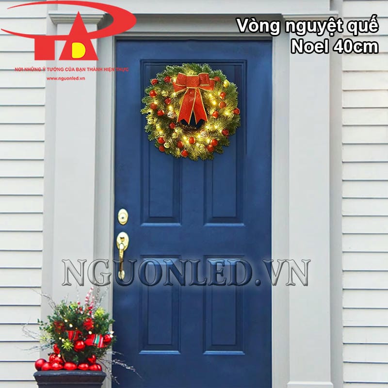 Vòng noel treo cửa