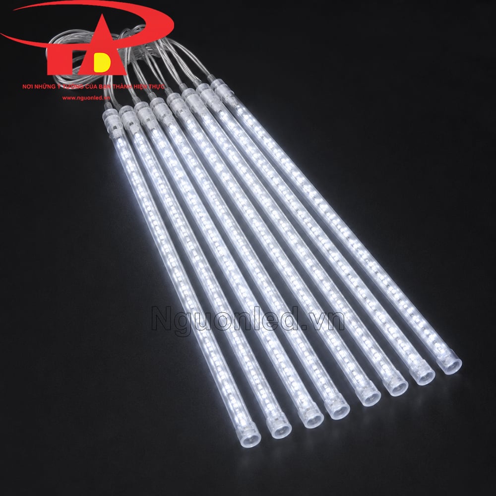 Đèn LED sao băng ánh sáng trắng dùng trong nhà ngoài trời